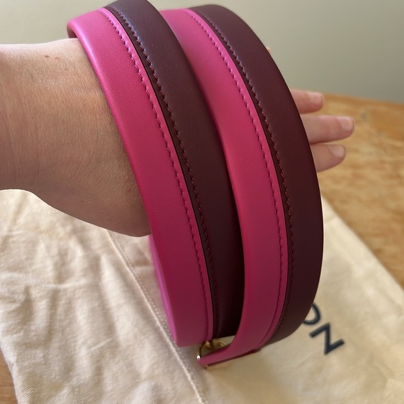 Louis Vuitton Cluny strap from BB- Excellent like new - Picture 6 of 6